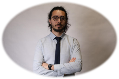 2014 İstanbul Üniversitesi Fizik Tedavi ve Rehabilitasyon Bölümü’nden mezun olmuştur. 2023 yılında İstanbul Medipol Üniversitesi Fizyoterapi ve Rehabilitasyon Doktora programını bitirmiştir. 2017 yılında akademisyen olarak İstanbul Medipol Üniversitesi Fizyoterapi ve Rehabilitasyon Bölümü'nde göreve başlamıştır ve 2020 yılından itibaren ise Ortez ve Protez Bölümü'nde görevine devam etmektedir. Aynı zamanda Ortez ve Protez Bölümü'ne bağlı Protez Ortez Araştırma Merkezi (POMER)'de çalışmalarımı sürdürmektedir.